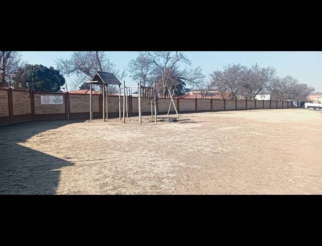 2 BEDROOM SECTIONAL TITLE FOR SALE IN COMET
